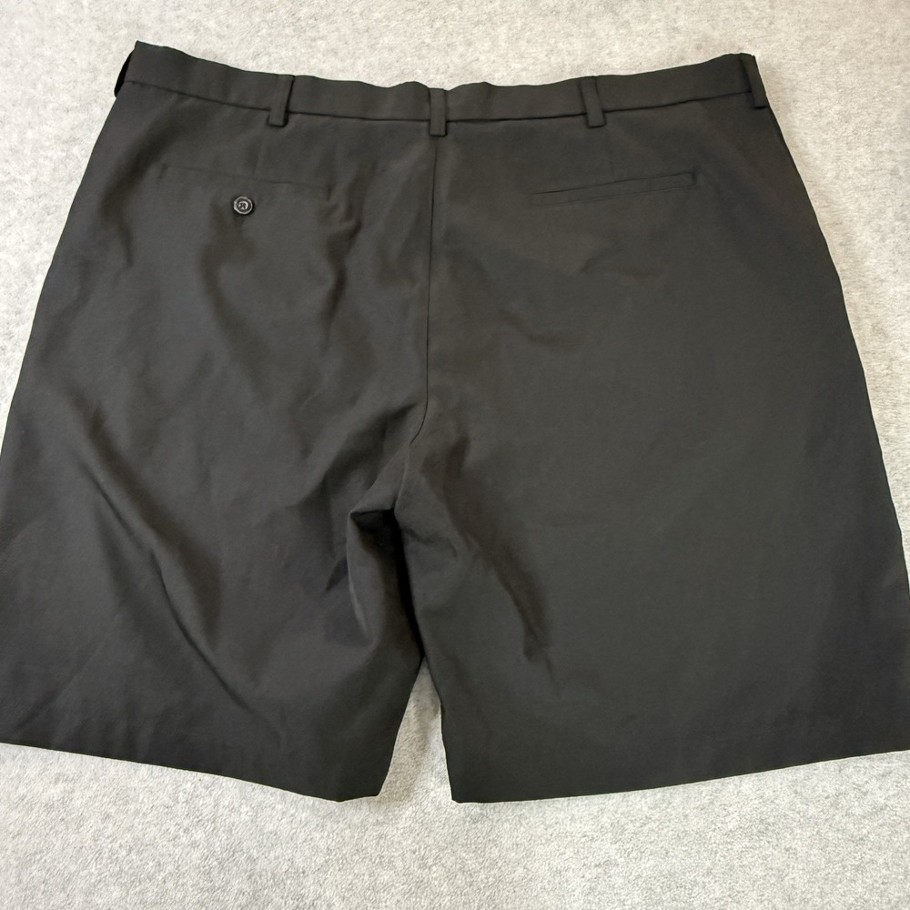 Ben Hogan Performance Golf Shorts Mens 42 Black Flat Front Performance Chino - Picture 2 of 9